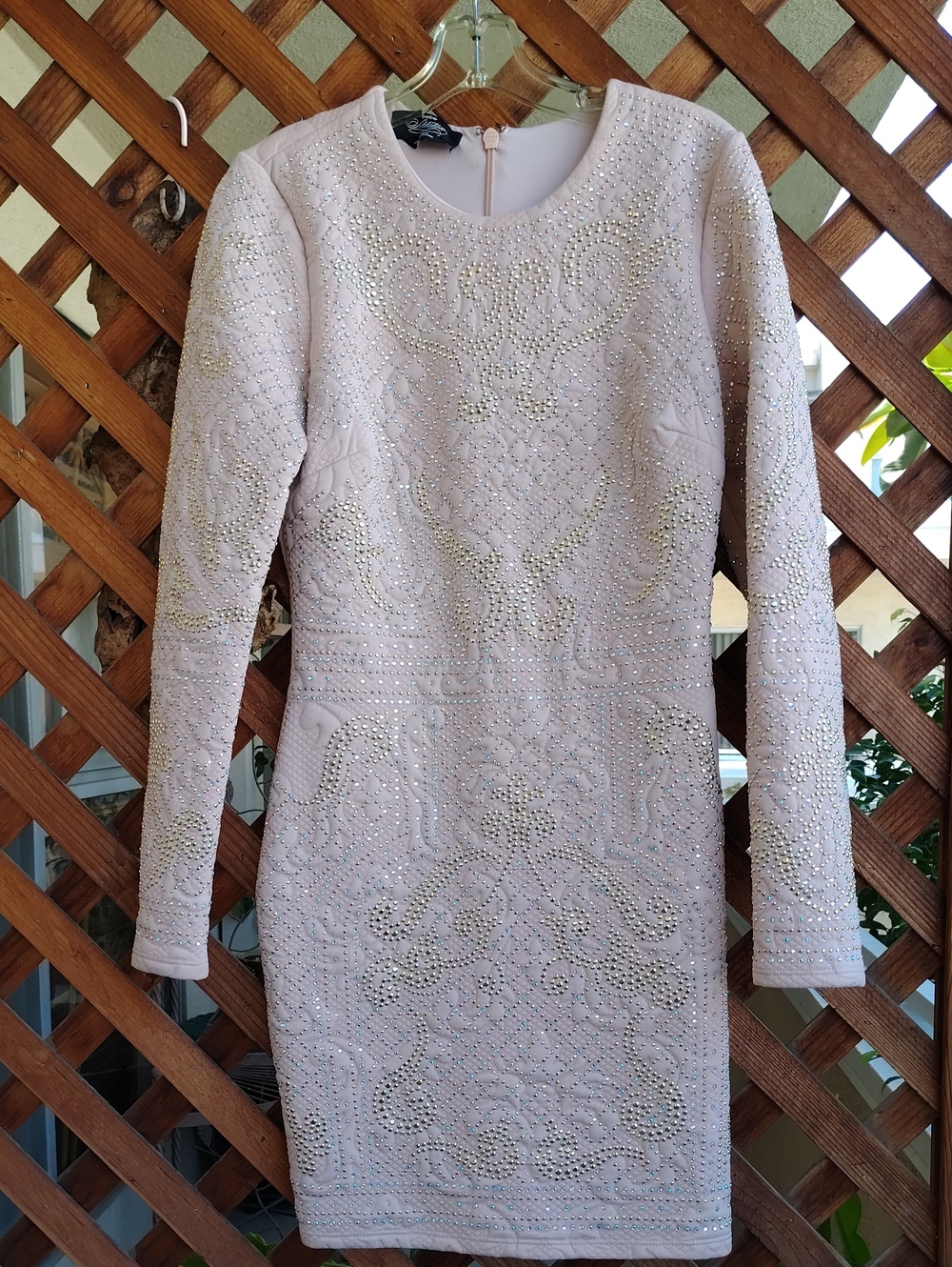 bebe Addictions Pink Dust Long Sleeve Embellished Front Bodycon Dress Sz Small